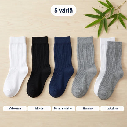 SockCalm-bambusukat viidessä värissä: valkoinen, musta, tummansininen, harmaa ja lajitelma